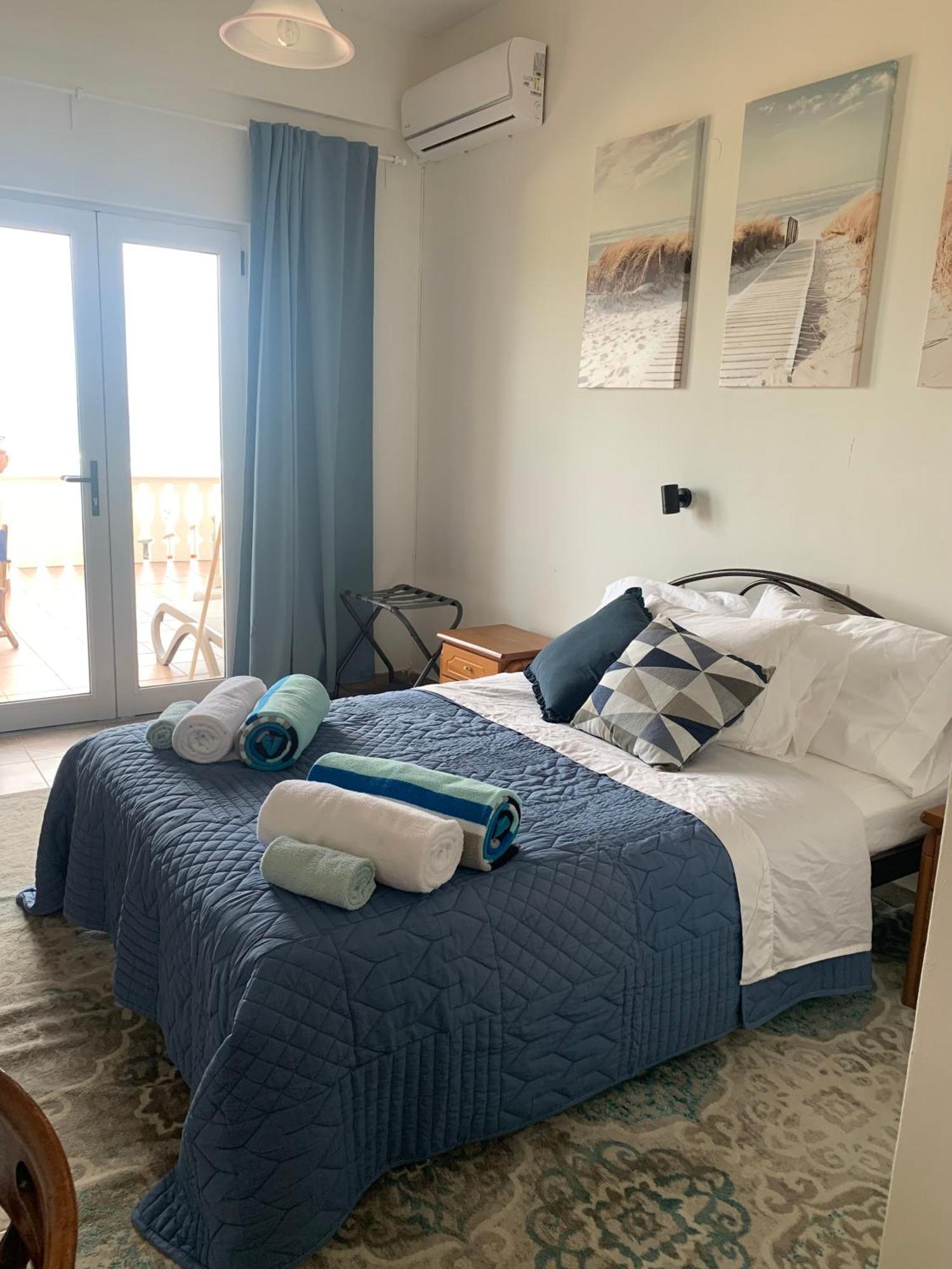 Nisaki Mathraki B&B エクステリア 写真